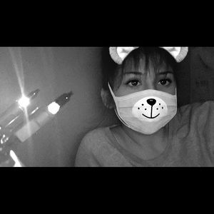 Meet your Posher, Esmeralda